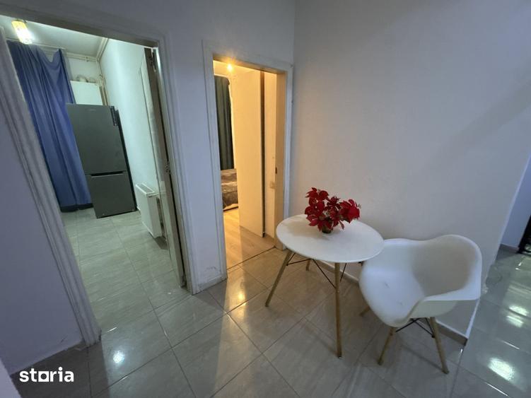 Apartament cu 3 camere decomandat, mobilat în Ozana