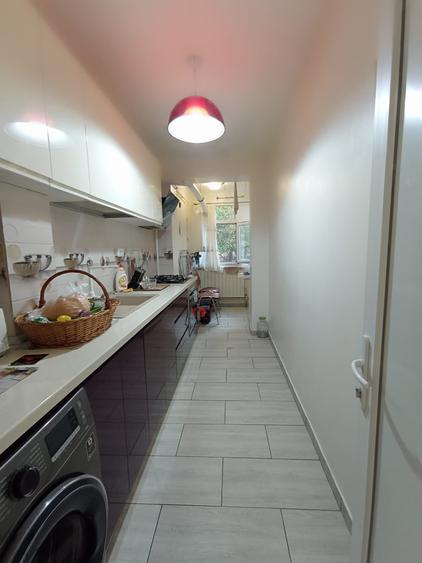 Apartament cu 2 camere decomandat în Podu Roș