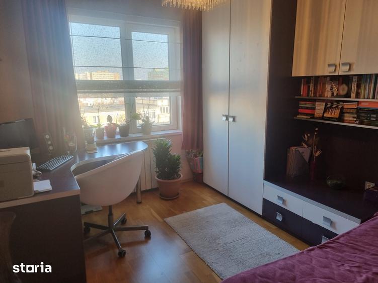 Apartament cu 3 camere, mobilat în Circumvalațiunii