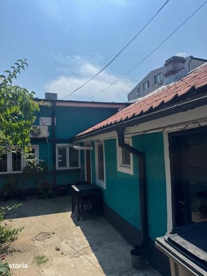Casă cu 3 camere în Brâncoveanu
