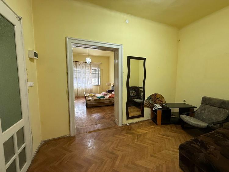 Casă individuală cu 4 camere cu Garaj în Aurel Vlaicu