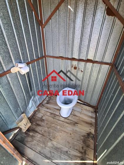Casă cu 2 camere cu Teren 250 Mp în Poiana