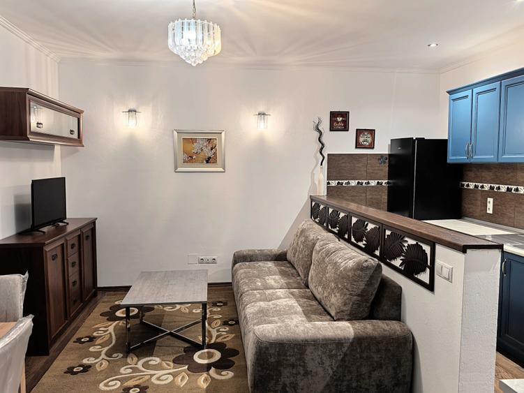 Casă cu 3 camere cu Teren 760 Mp în Grădiște