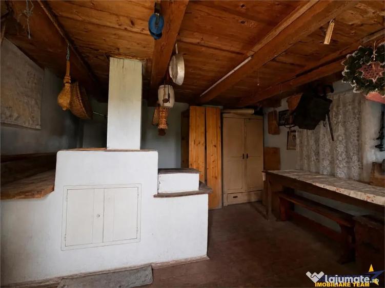 Casă cu 6 camere cu Teren 3269 Mp în Bistra Mureșului