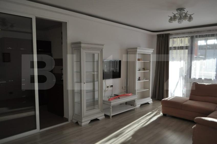 Apartament cu 2 camere decomandat, mobilat în Tractorul — fotografia 1