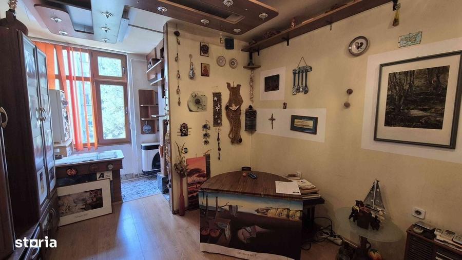 Garsonieră decomandată în Astra