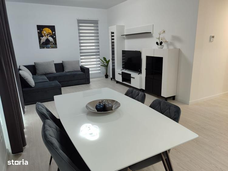 Apartament cu 3 camere decomandat în Păulești