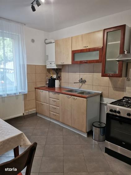 Apartament cu 2 camere decomandat în Exterior Vest
