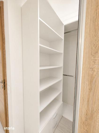 Apartament cu 3 camere, mobilat în Delfinariu