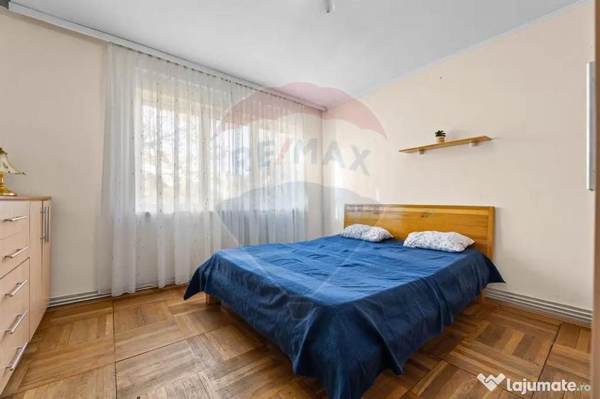 Apartament cu 3 camere semidecomandat în Podgoria