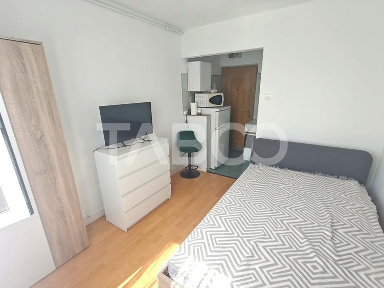 Garsoniera mobilata si utilata disponibila imediat zona Terezian Sibiu - 1