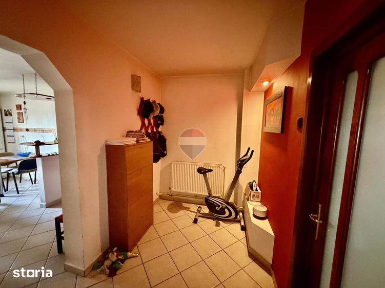 Apartament cu 3 camere în Ultracentral