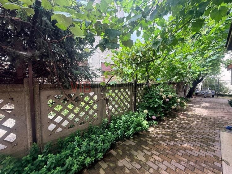 Apartament cu 2 camere decomandat în Floreasca