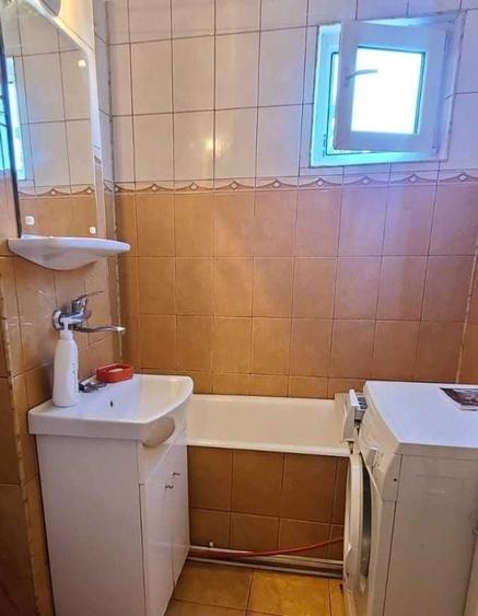 Apartament cu 2 camere decomandat în Tudor