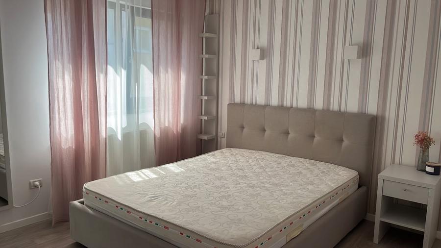 Apartament cu 3 camere decomandat, mobilat în Dumbrăvița