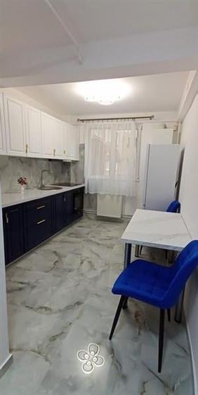 Apartament cu 2 camere semidecomandat, mobilat în Griviței