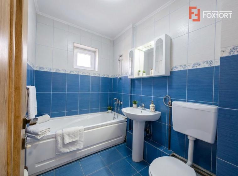 Apartament cu 2 camere semidecomandat, mobilat în Podgoria