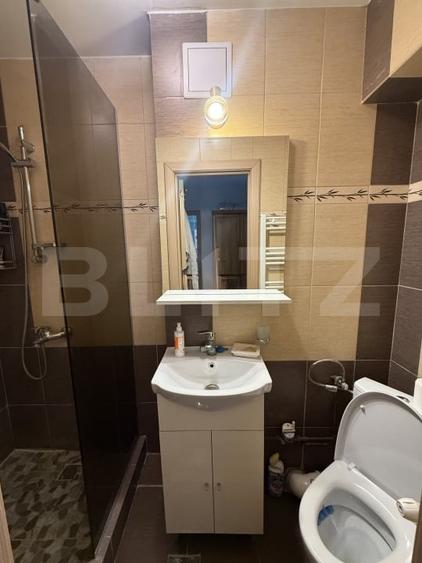 Apartament cu 4 camere decomandat, mobilat în Ultracentral