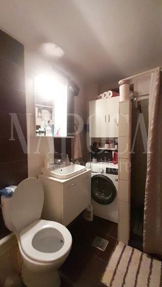 Casă individuală cu 6 camere cu Canalizare în Florești