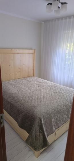 Apartament cu 3 camere semidecomandat în Sântandrei