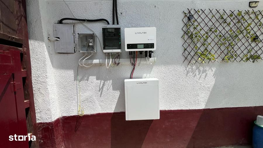 Casă cu 3 camere cu Teren 1049 Mp în Central