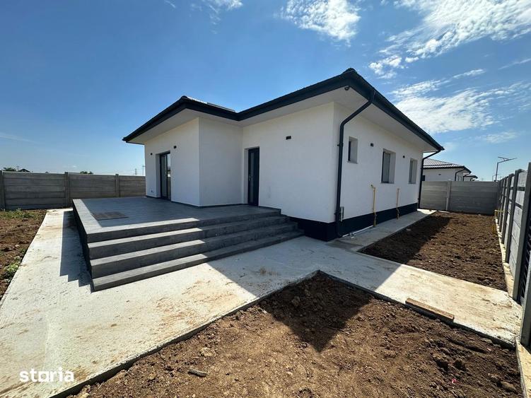 Casa in Clinceni cu incalzire in pardoseala, placa de beton si tripan - 12