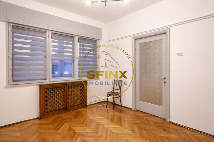 Apartament cu 4 camere circular, mobilat în Calea Victoriei