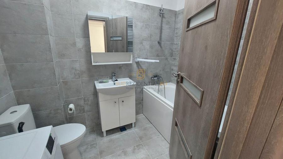 Apartament cu 2 camere semidecomandat, mobilat în Apărătorii Patriei