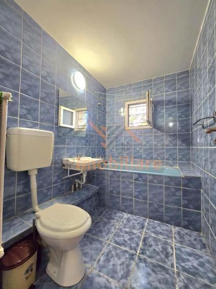 Apartament cu 3 camere decomandat în Decebal