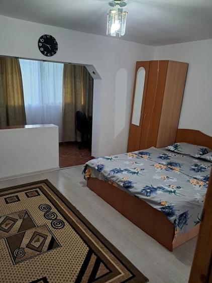 Apartament cu 2 camere decomandat în Buziașului
