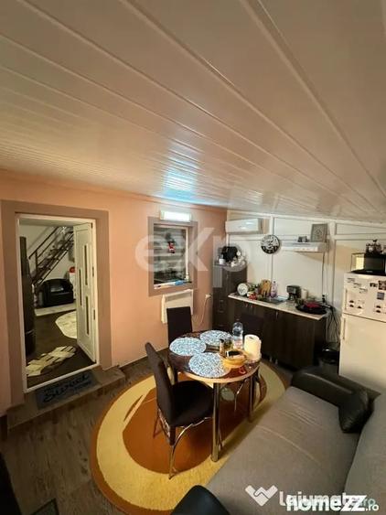 Casă cu 2 camere cu Teren 445 Mp în Trivale