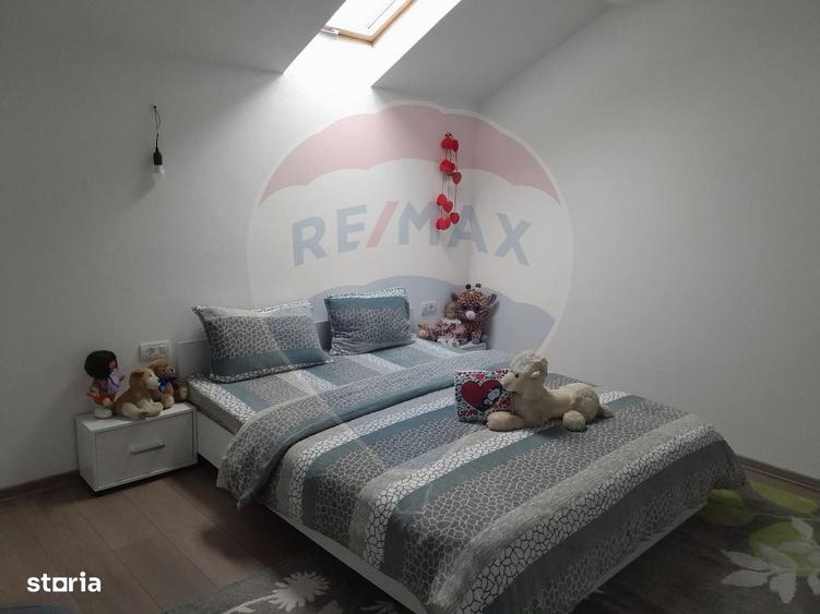 Casă cu 4 camere în Albești