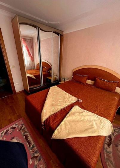 Apartament cu 3 camere decomandat în Grigorescu