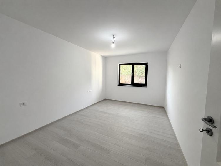 Apartament cu 2 camere decomandat în Cug