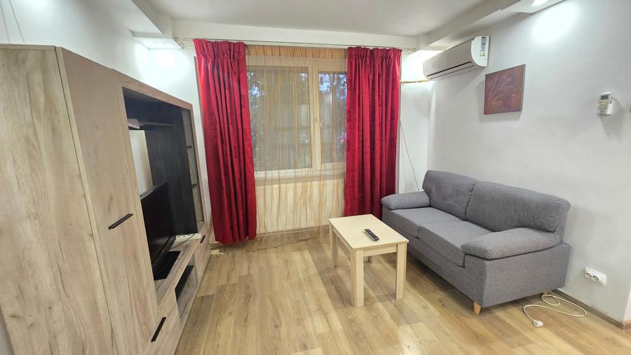 Garsonieră semidecomandată, mobilată în Domenii