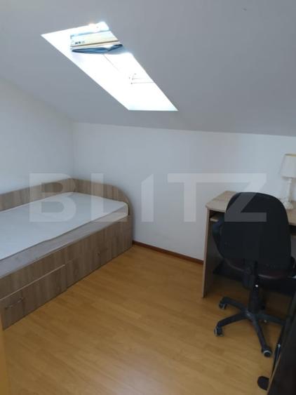 Apartament cu 3 camere semidecomandat, mobilat în Gilău