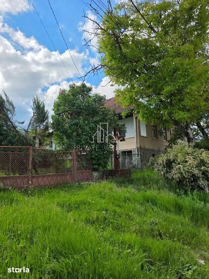 Casă cu 3 camere cu Teren 1192 Mp în Criș