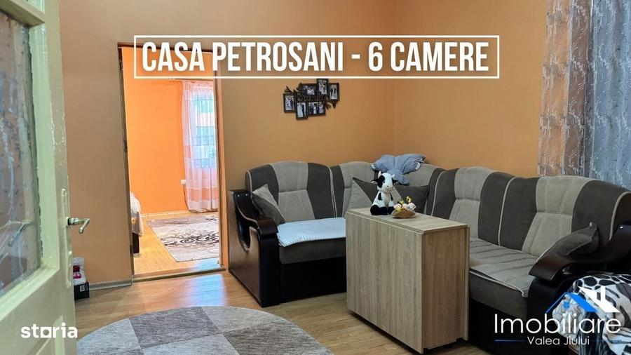 Casă cu 4 camere în Petrila