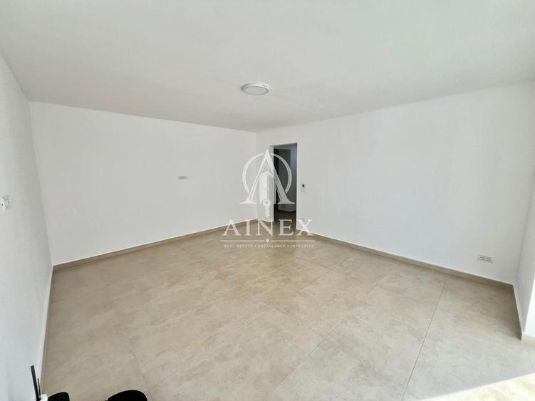Apartament cu 4 camere decomandat în Complex Studențesc