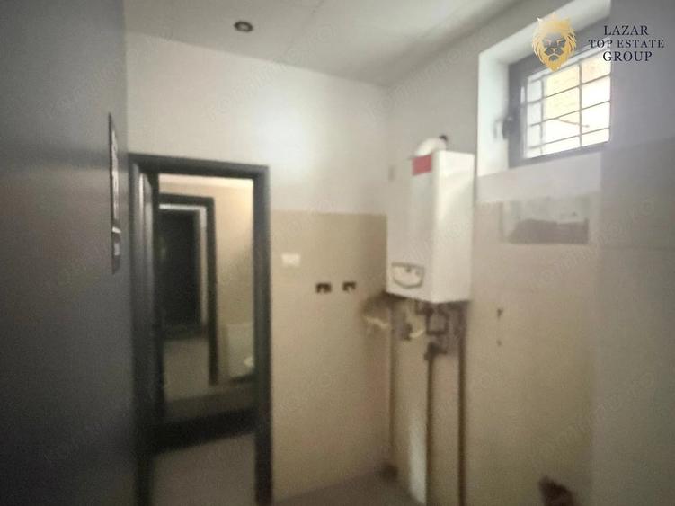 Spațiu comercial, de 530 mp, în Micălaca