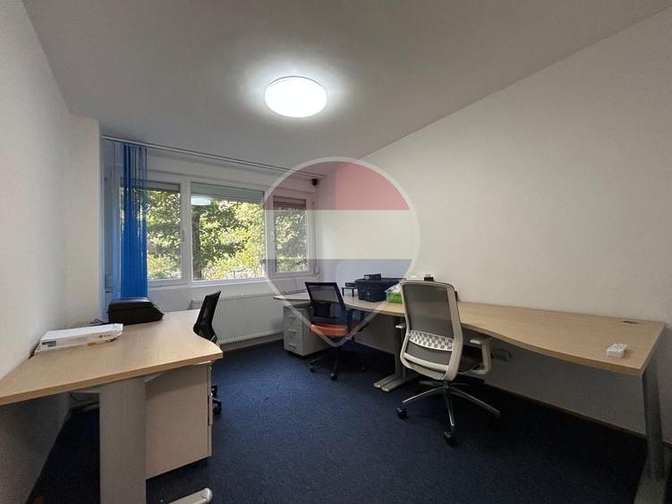 Apartament cu 2 camere semidecomandat, mobilat în P-ța Muncii