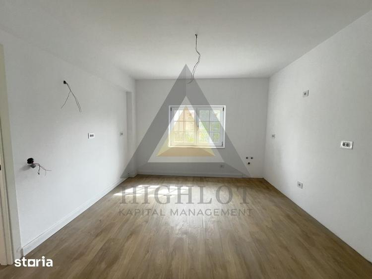 Casă cu 5 camere cu Teren 707 Mp în Corbeanca