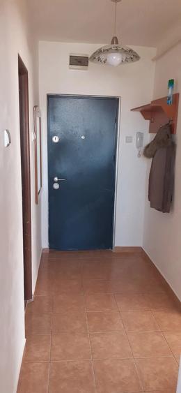 Apartament cu 2 camere decomandat în Obor