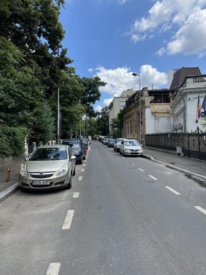 Studio mobilat,renovat, zona vile - foarte linistita, etaj 1, langa Cismigiu - 16