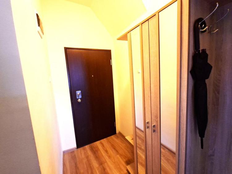 Apartament cu 2 camere, priveliște superbă spre Tâmpa, zonă centrală - 13
