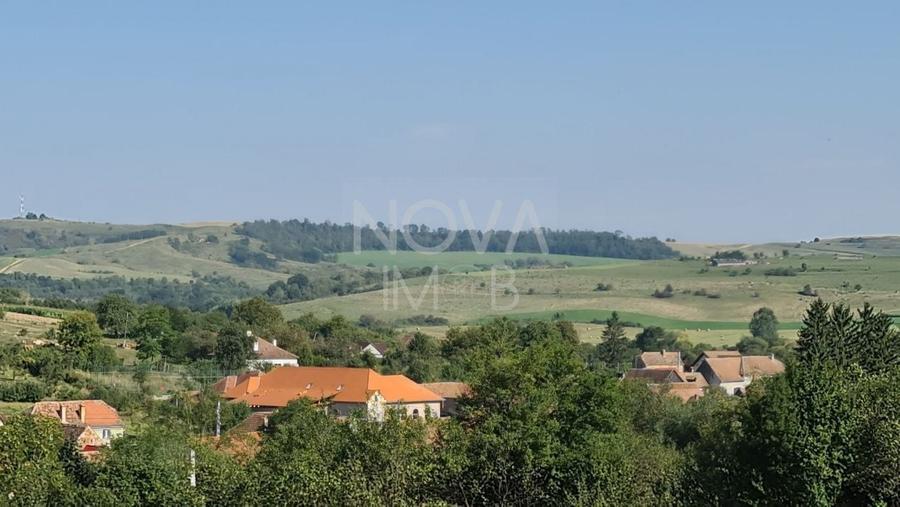 Casă individuală cu 3 camere cu Canalizare în Marpod