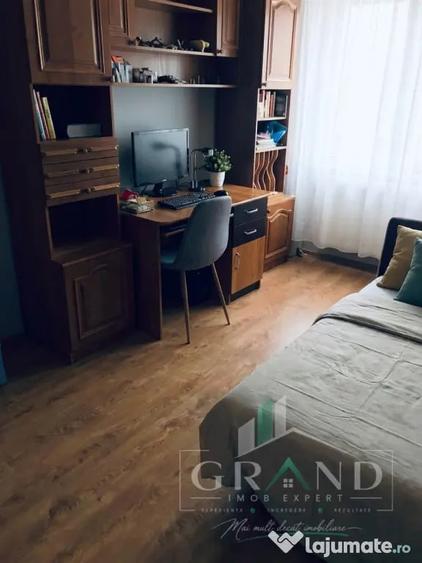Apartament cu 4 camere decomandat în Mănăștur
