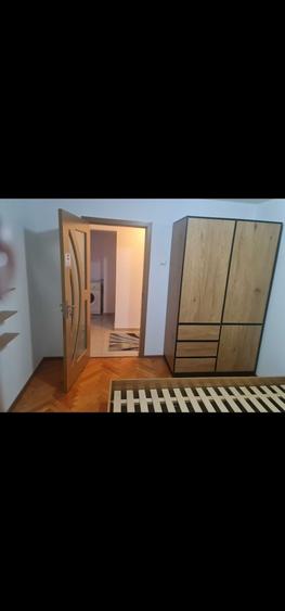 Apartament cu 3 camere decomandat în Decebal