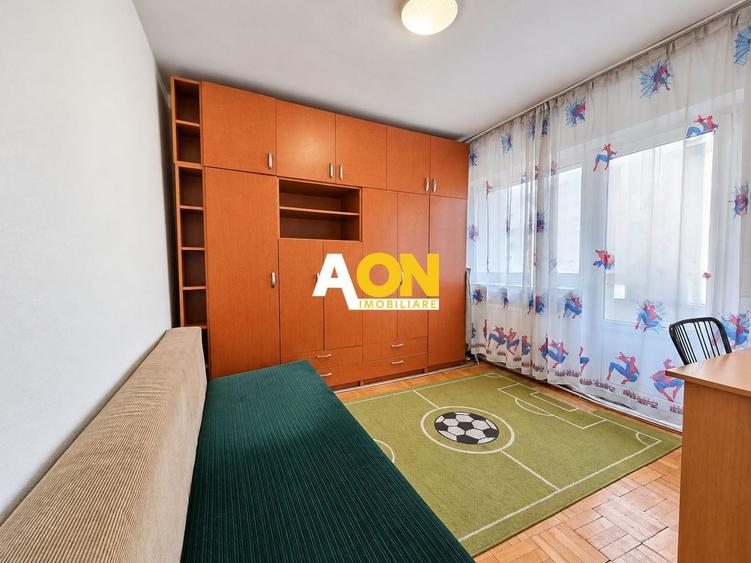 Apartament cu 2 camere decomandat, mobilat în Cetate