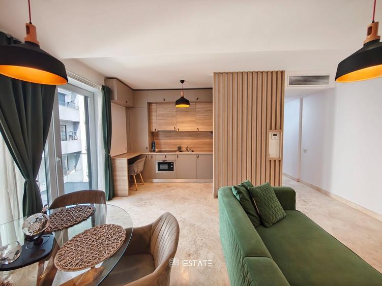 Apartament cu 3 camere decomandat, mobilat în Parcul Carol